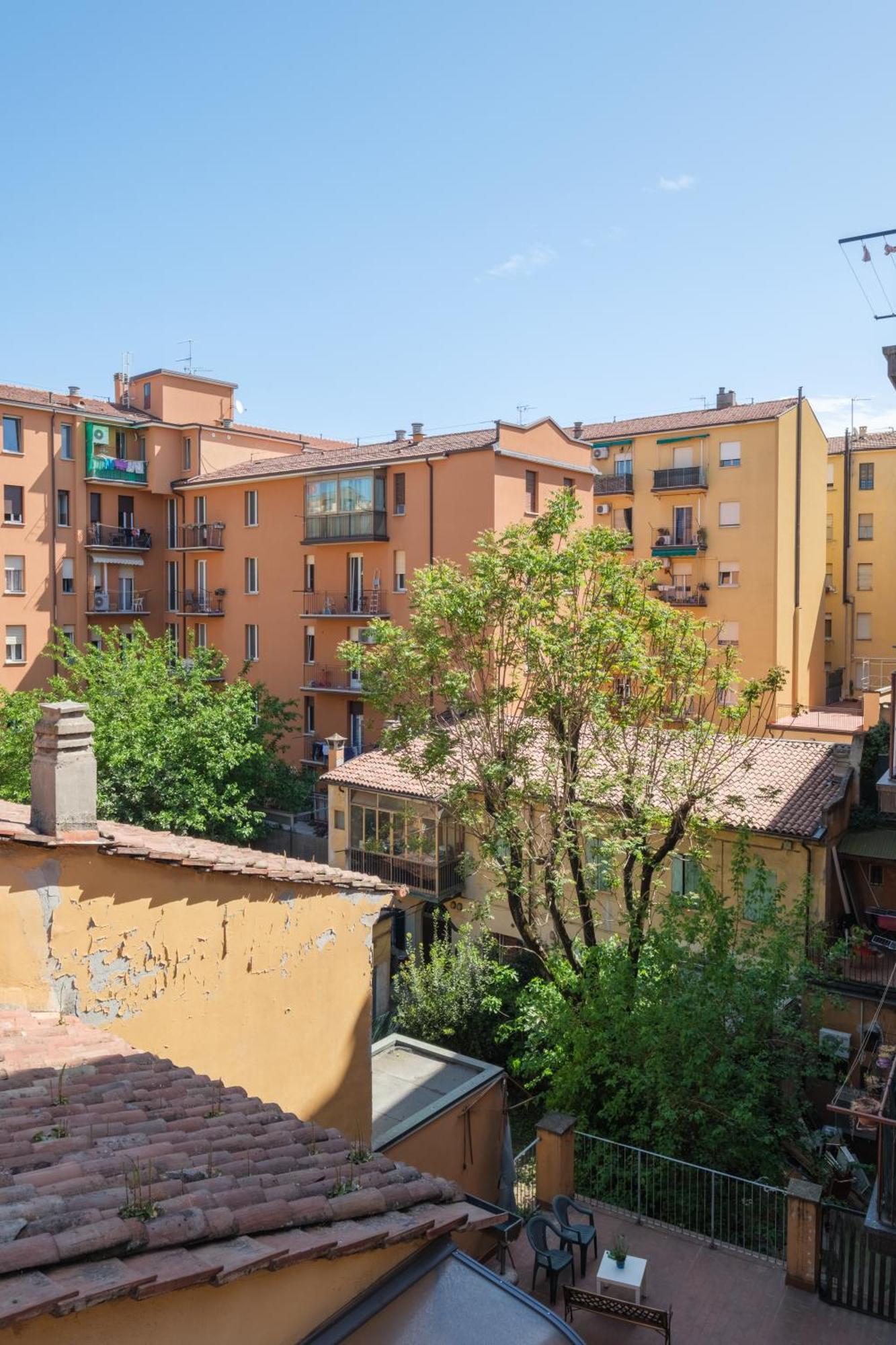 Ostello Umile Bologna Exterior photo